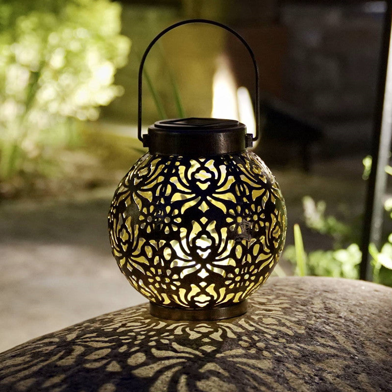 Iron Hollow Solar Lamp