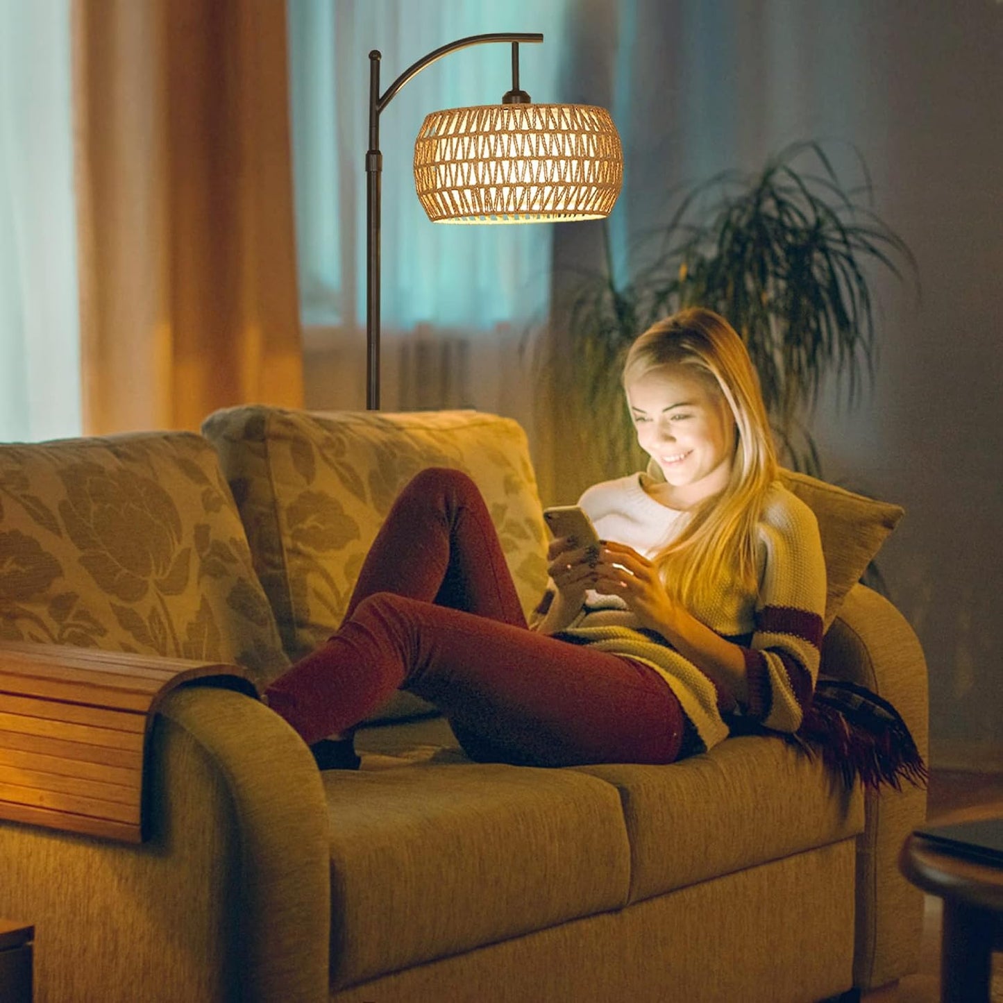 Arc Floor Lamp round shaped