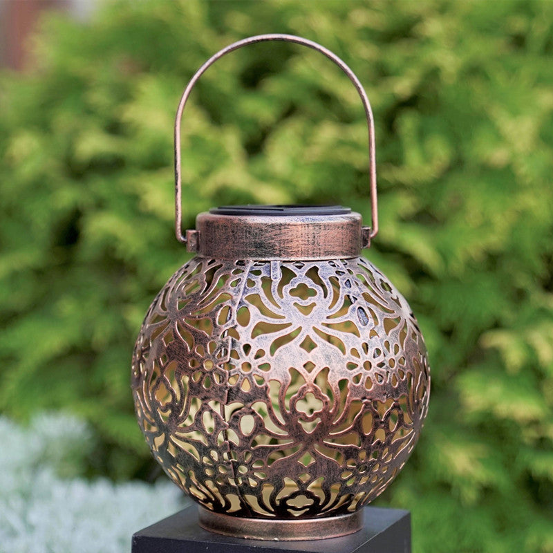 Iron Hollow Solar Lamp
