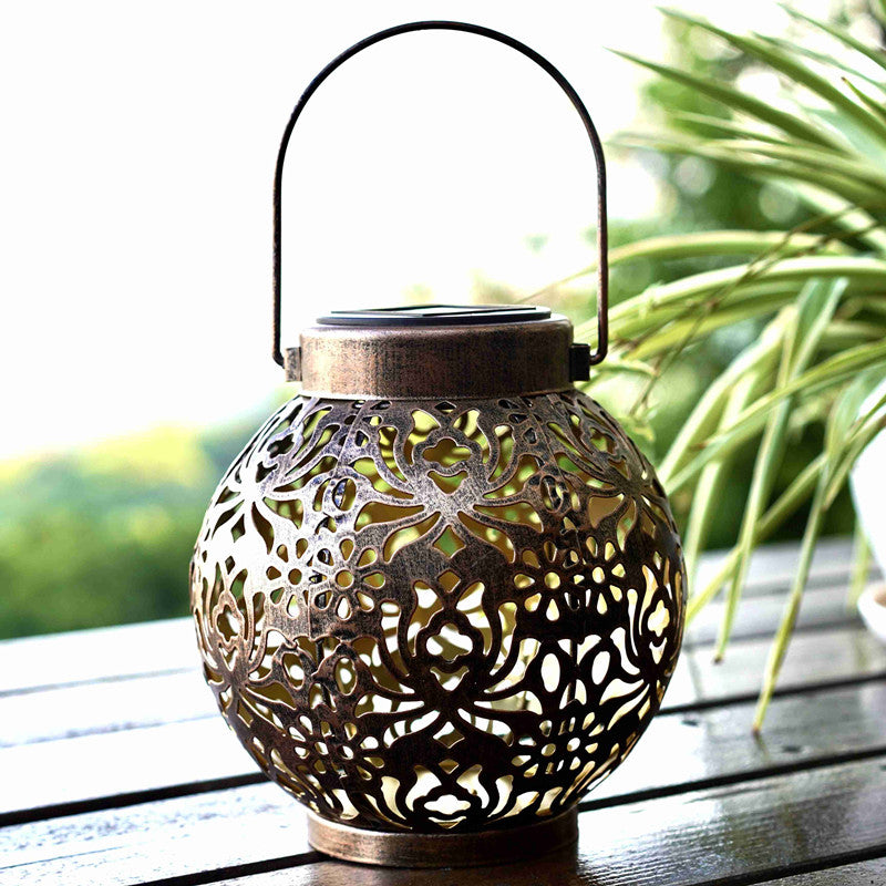 Iron Hollow Solar Lamp