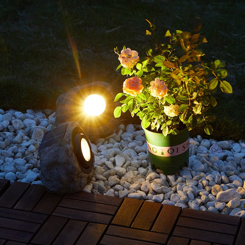 Solar Stone Lamps