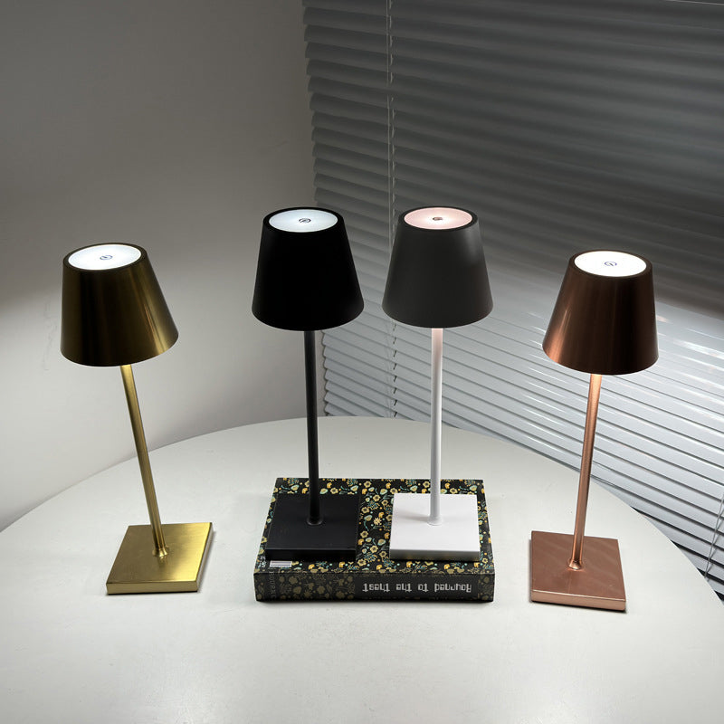 Retro atmosphere table lamp