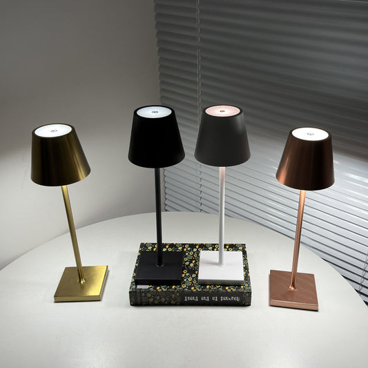 Retro atmosphere table lamp