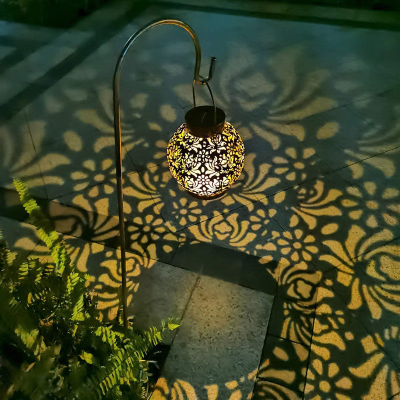 Iron Hollow Solar Lamp